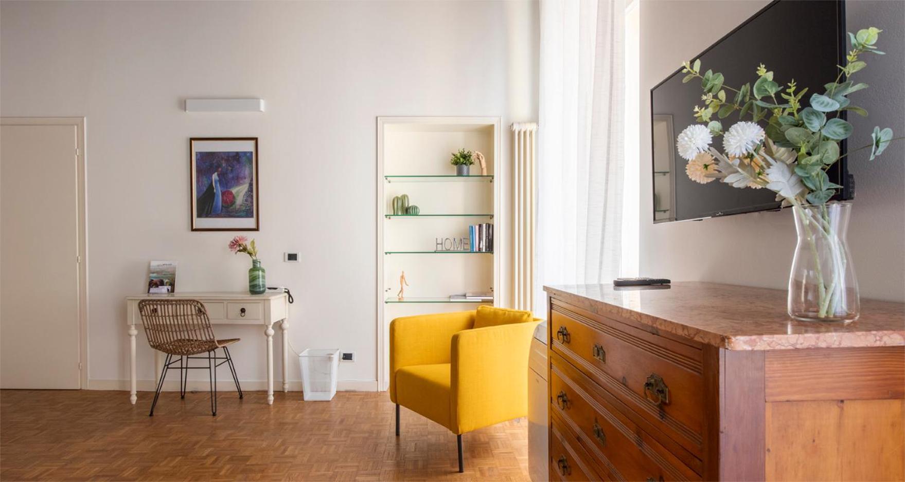 Charming Joivy Flat Next To Duomo Di Côme Esterno foto